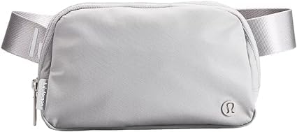 Image of Lululemon Everywhere Belt Bag